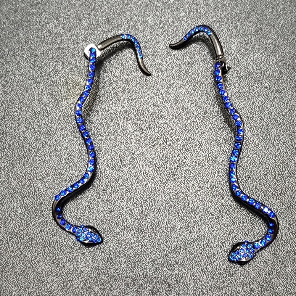 *Sale * Dark silver tone snake earrings with blue